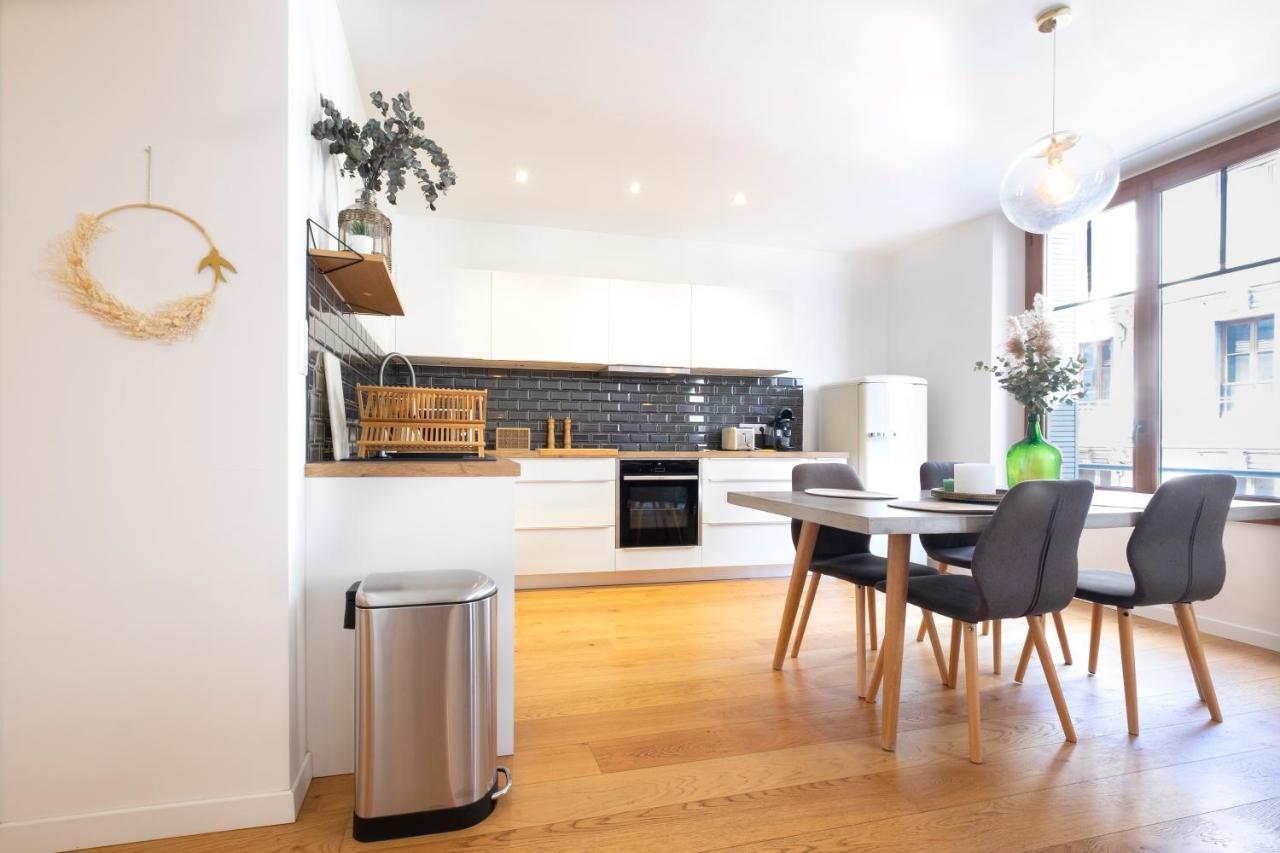 Sommeiller A 2 Min Du Lac Apartment Annecy Exterior foto